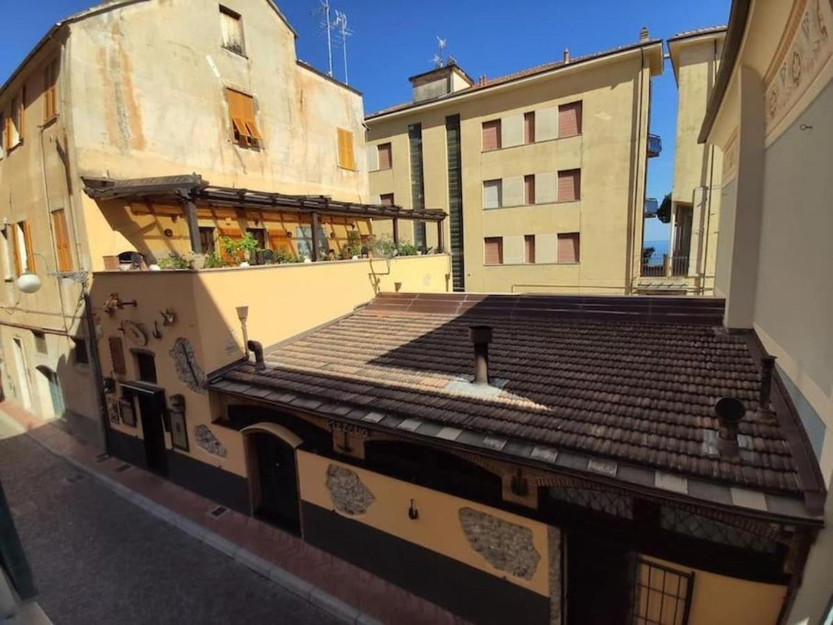 Apartamento Casa Del Surf - By Ligooria Pietra Ligure Exterior foto